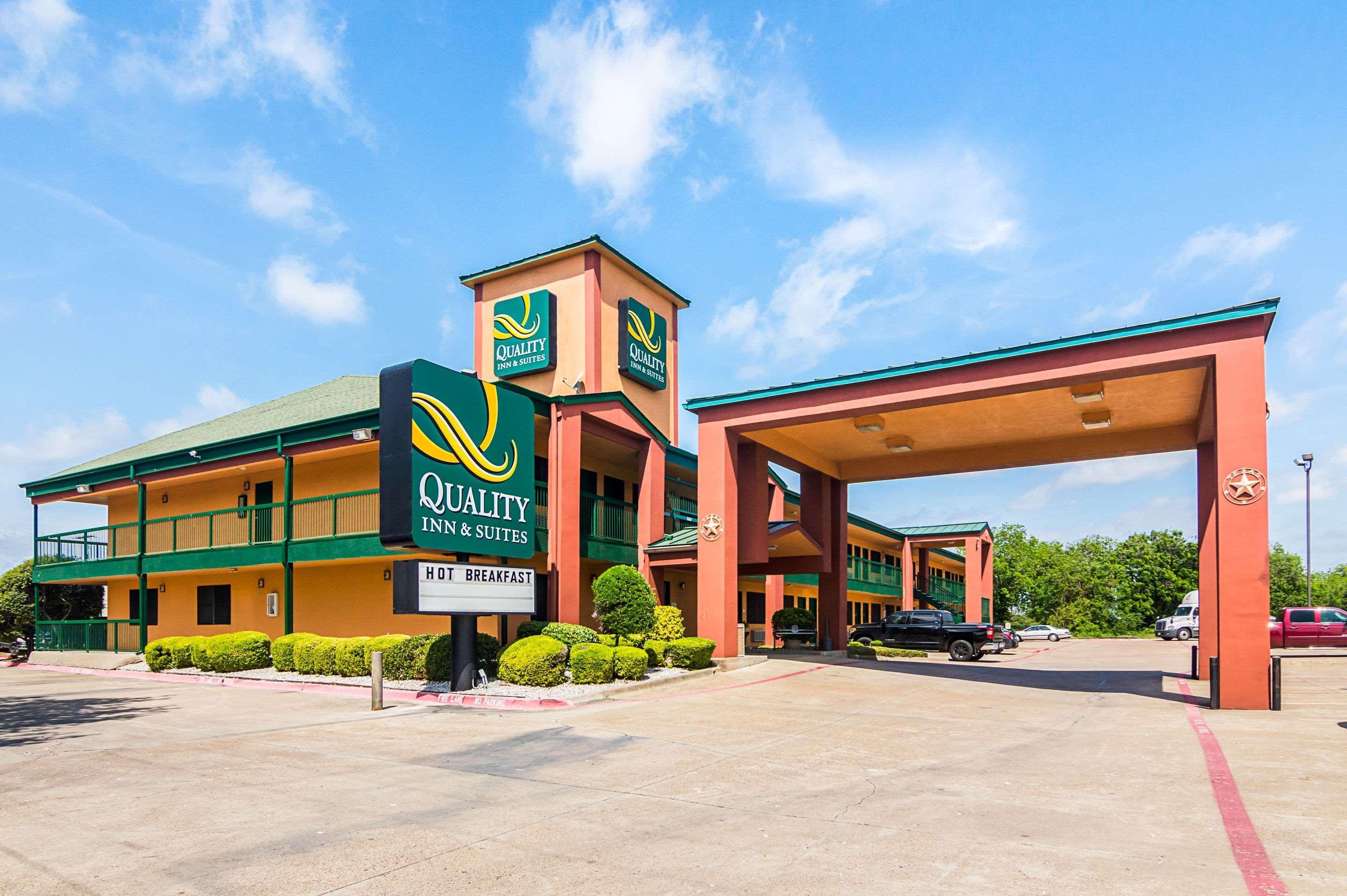 Quality Inn & Suites Garland - East Dallas Экстерьер фото