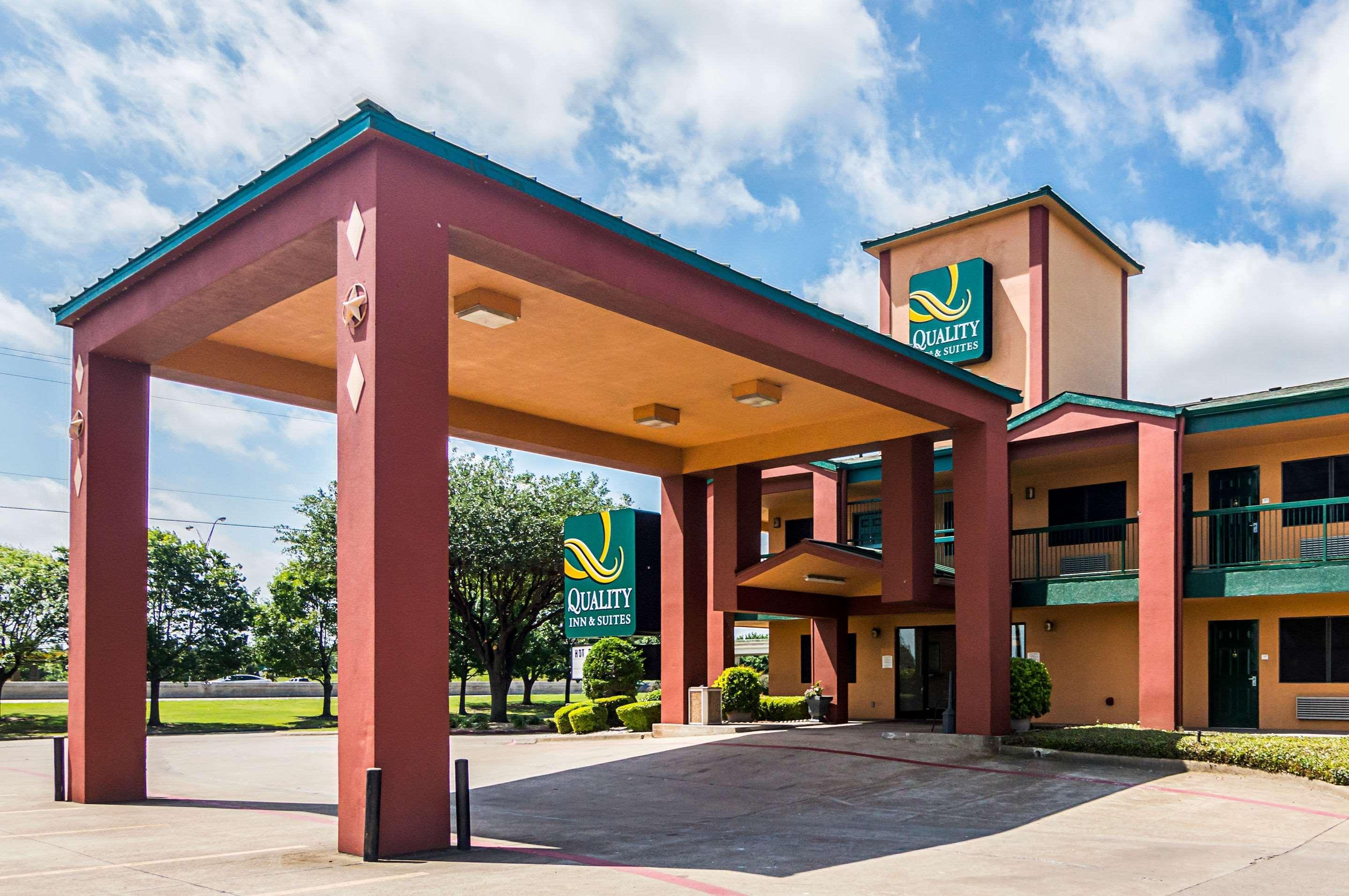 Quality Inn & Suites Garland - East Dallas Экстерьер фото