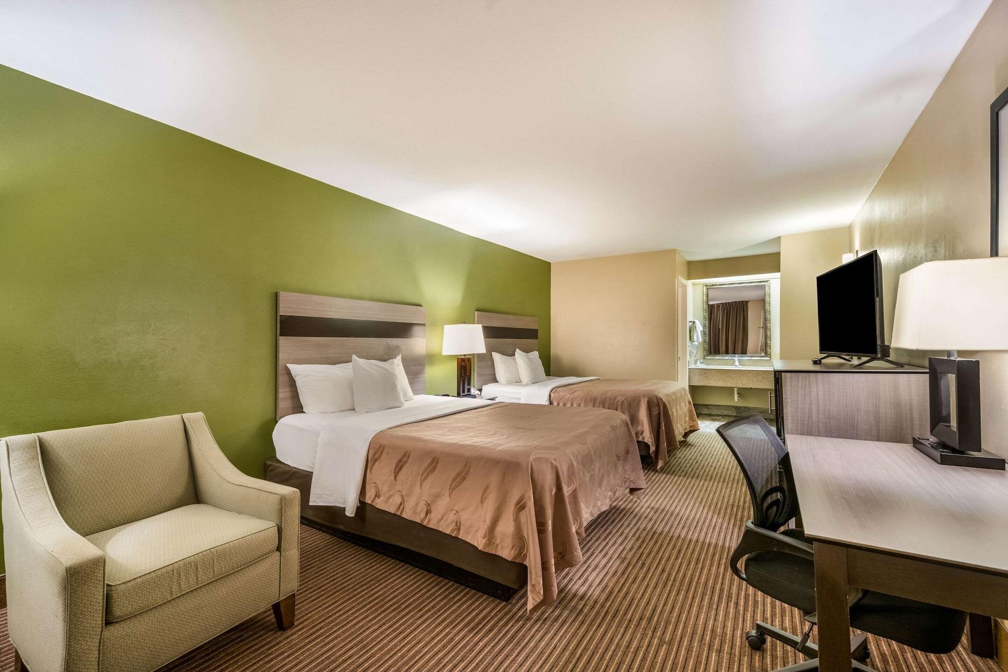 Quality Inn & Suites Garland - East Dallas Экстерьер фото